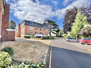GARDENS- click for photo gallery